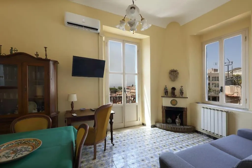 Holiday home Chez Pancrazio Villa Taormina Italy
